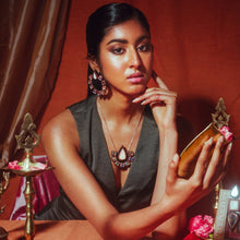 Load image into Gallery viewer, Anisha Parmar DIYA NECKLACE
